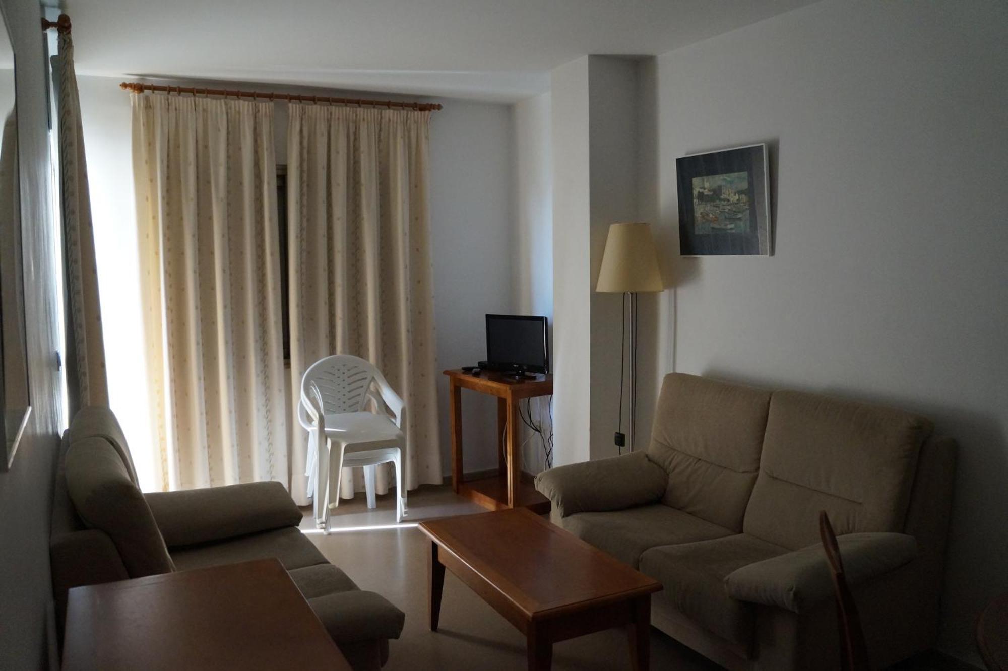 Apartamentos Proamar Torre Del Mar Exterior photo